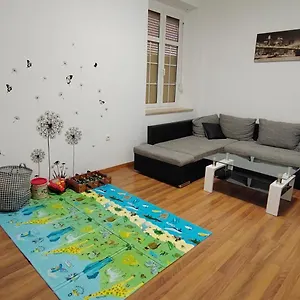 https://leon.primorje-gorskikotar.com
